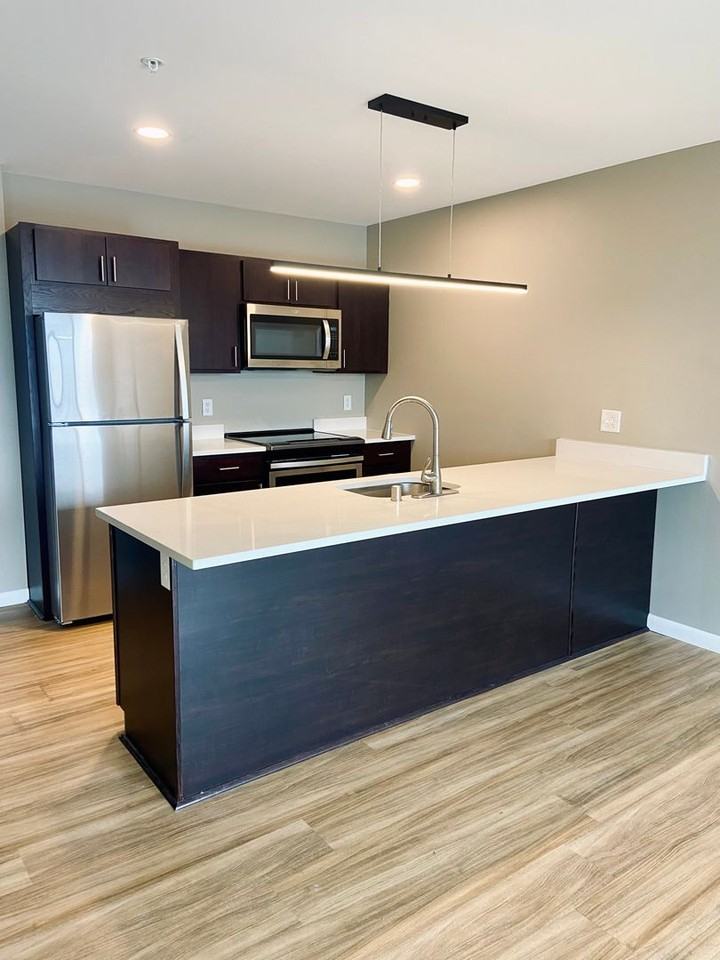 Honey Creek Place Apartments 8041 W Bluemound Rd, Milwaukee, WI 53213