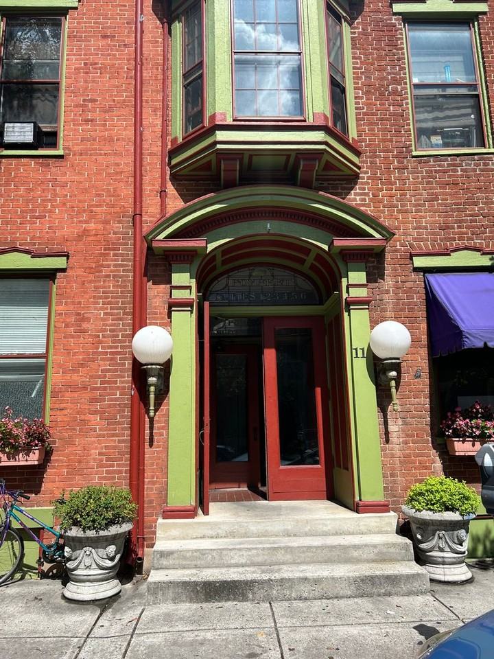 Pomfret Suites Apartments 25 W Pomfret St, Carlisle, PA 17013 Zumper