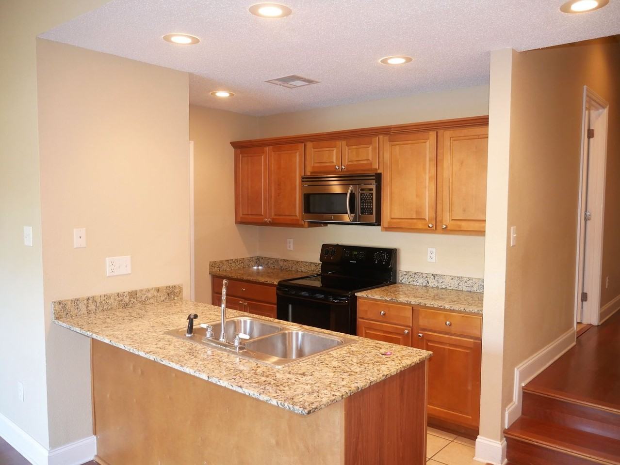 9201 Palmetto Apartments in Dixon, New Orleans, LA 70118 Zumper