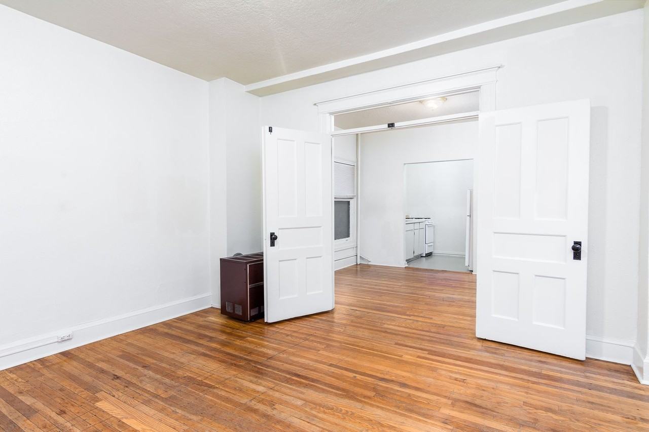 Edington Court Apartments 10 Nw 20th Ave, Portland, OR 97209 Zumper