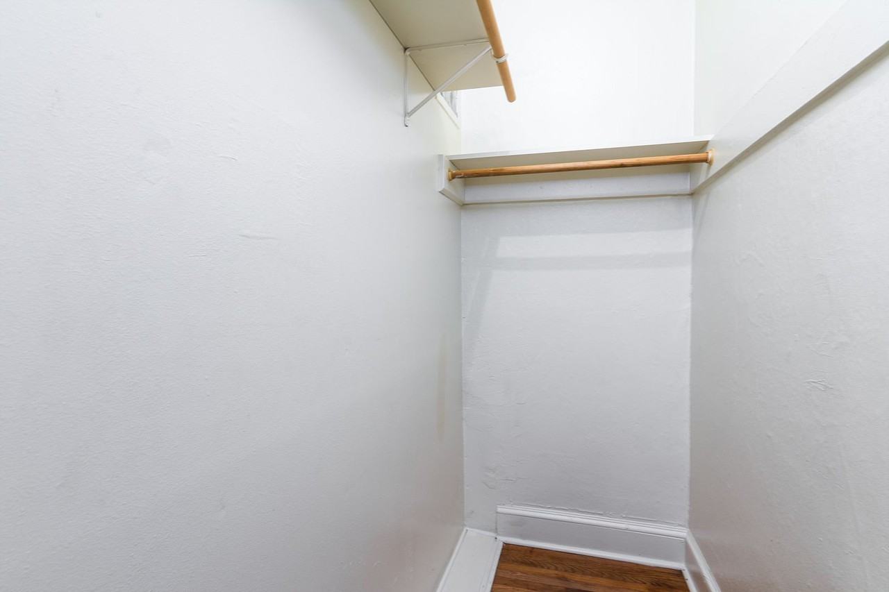 Edington Court Apartments 10 Nw 20th Ave, Portland, OR 97209 Zumper