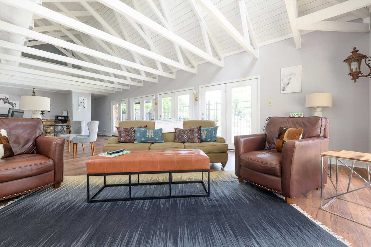 Townhomes & Flats at Fontaine Apartments 2160 Fontaine Rd, Lexington