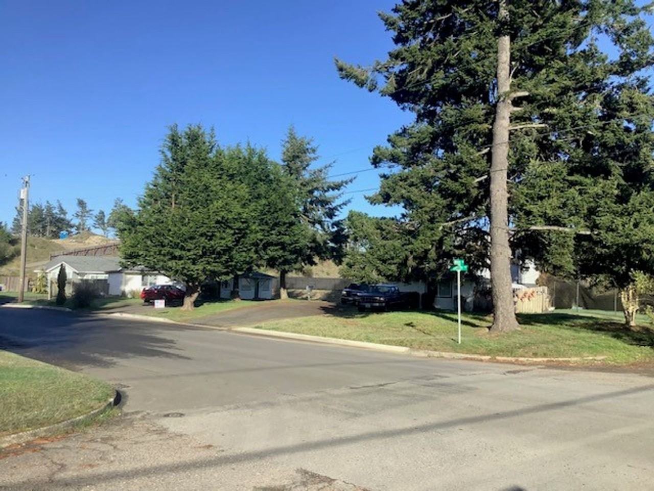 2097 Apartments 524/534 Taylor Avenue, Coos Bay, OR 97420 Zumper