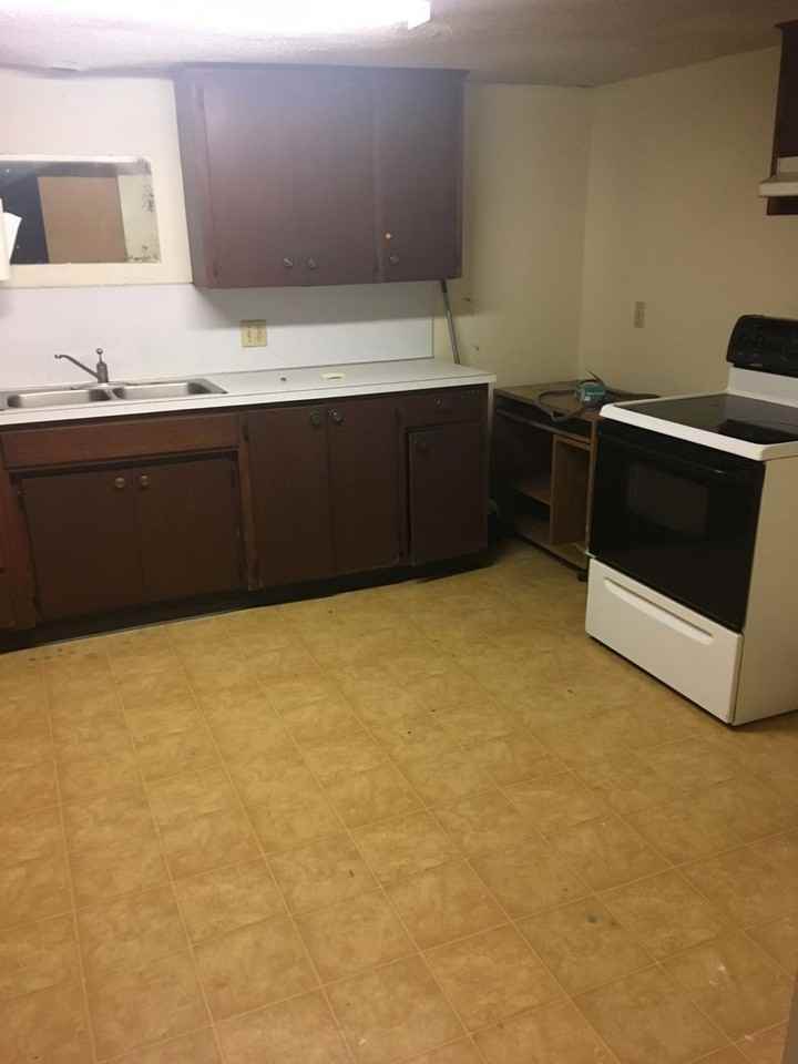 1001 E. Hoch Apartments 1001 E Hoch St, Moundridge, KS 67107 Zumper