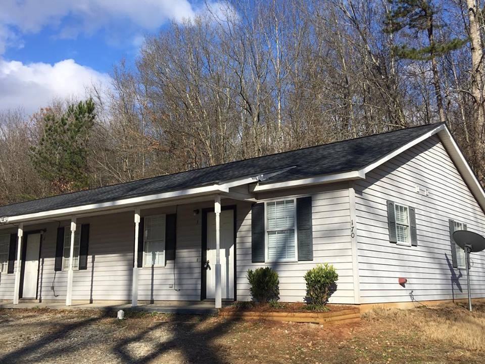 Banks Crossing Apartment Homes Apartments Faulkner Dr, Commerce, GA