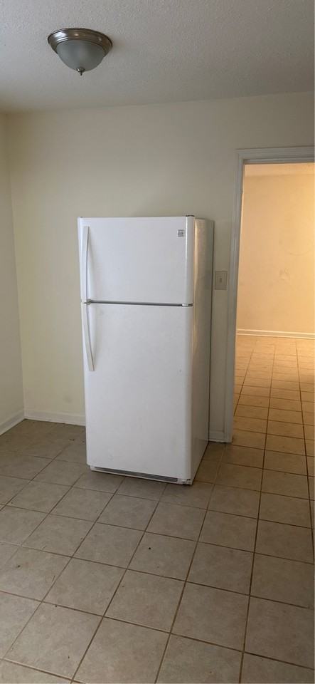 Jeffersonian Apartments 272 Lawrenceville St, Jefferson, GA 30549