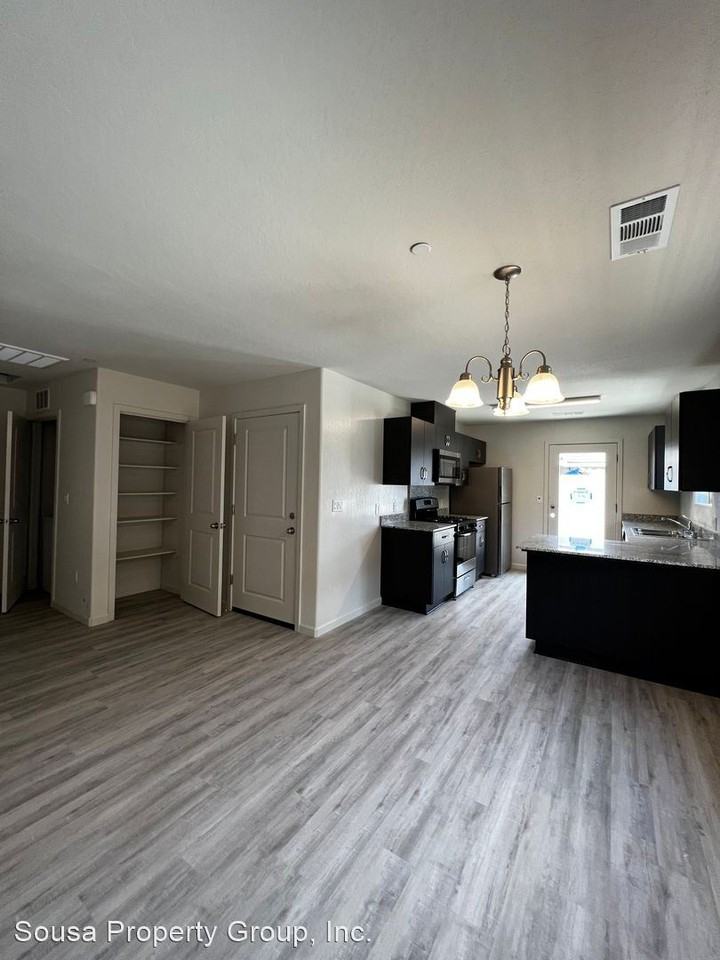 Aberdeen St Apartments in Tulare, CA 93274 Zumper