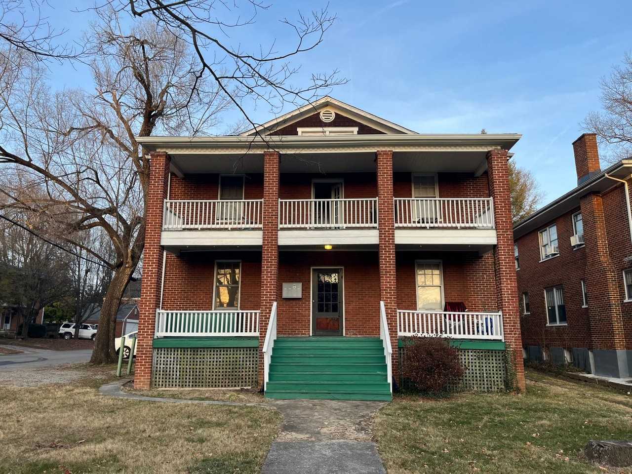 Laburnum/2037 Apartments 2037 Laburnum Ave Sw, Roanoke, VA 24015 Zumper