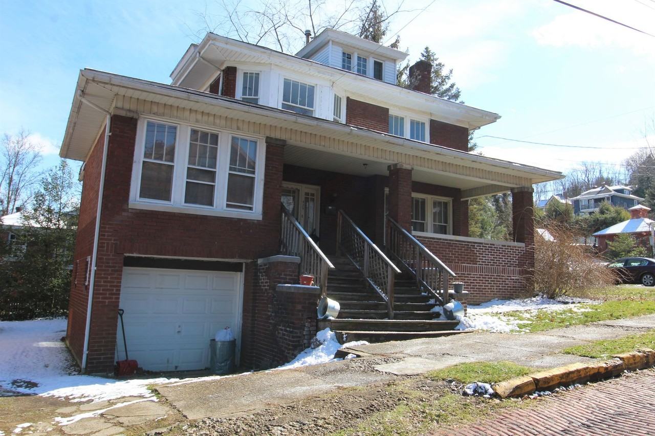 301 Euclid / 429 Park Apartments 301 Euclid Ave, WV 26501