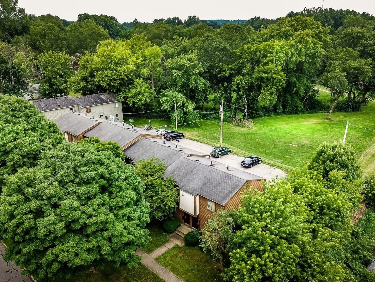 1607 / 1613 Stadelman Apartments in West Akron, Akron, OH 44320 Zumper