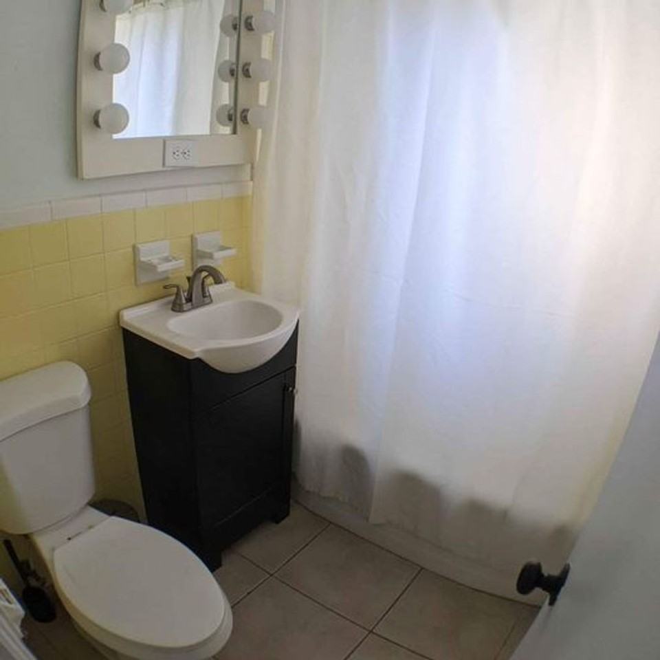 1637 Devonshire Ln Apartments in Laurel Park, Sarasota, FL 34236 Zumper