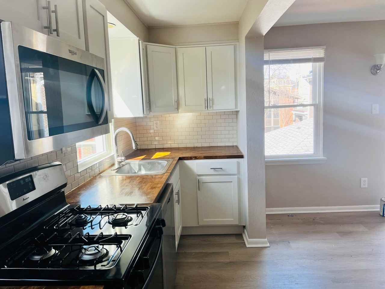 1409 Tinsbury Street Apartments 1409 Tinsbury St, Pittsburgh, PA