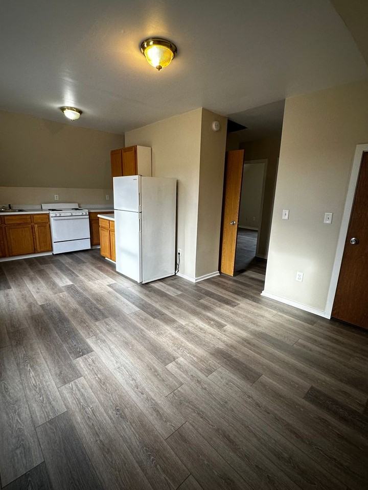 1207 3rd Ave South Apartments 1207 3rd Ave S, Escanaba, MI 49829 Zumper