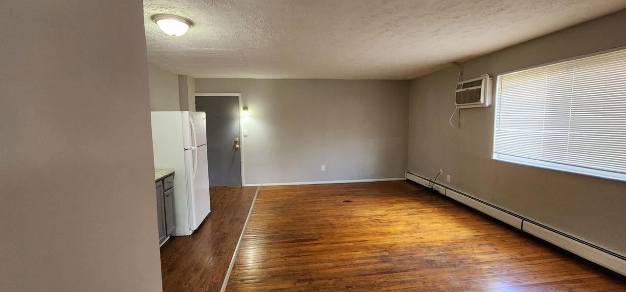 3035 Gilbert Ave Apartments in Walnut Hills, Cincinnati, OH 45206 Zumper