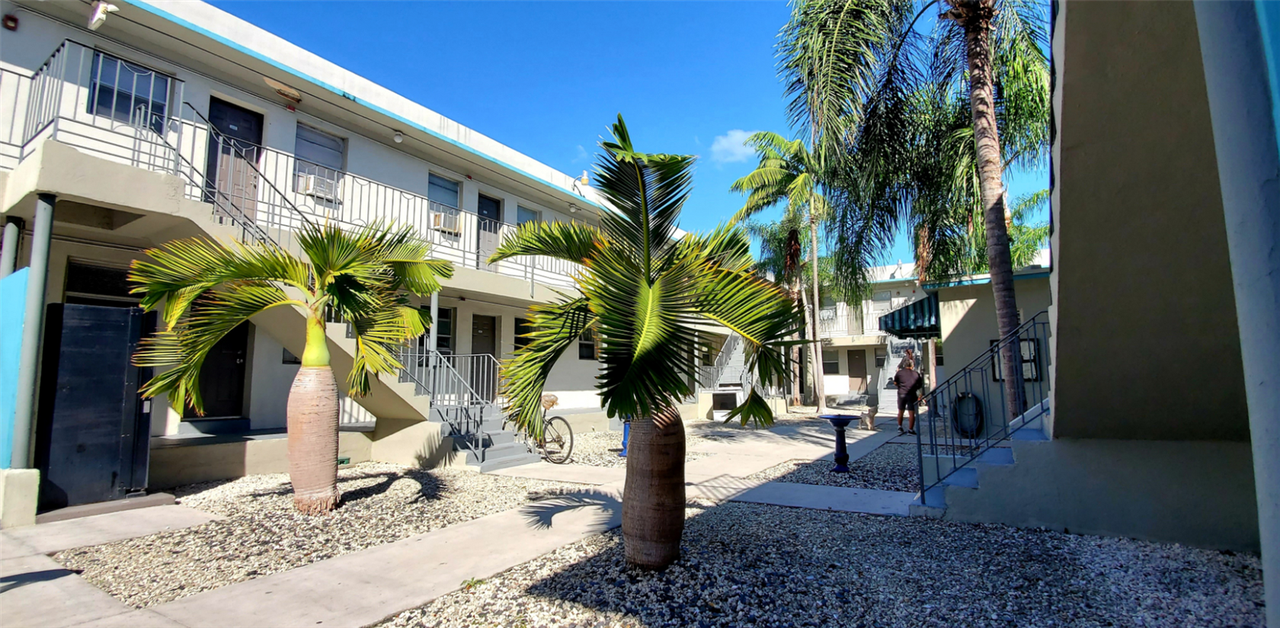 419 449 NW 8 St Apartments in Overtown, Miami, FL 33136 Zumper