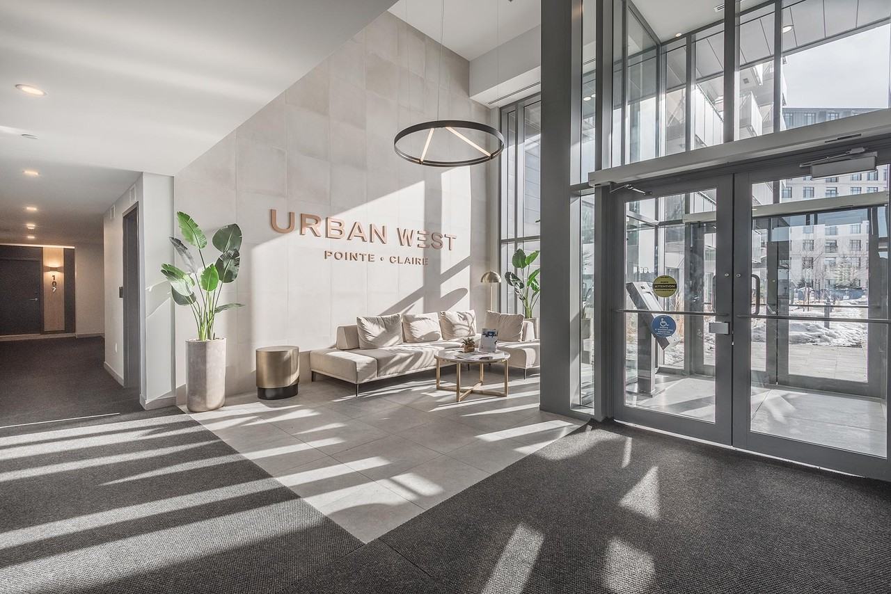 Urban West Apartments 17 Place De La Triade, PointeClaire, QC H9R