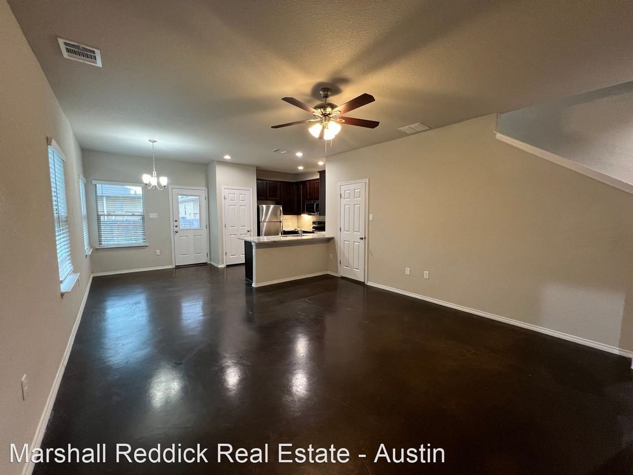 Luxury 3/2 Duplex in Seguin, Texas Apartments 1132 Renee Way 1134