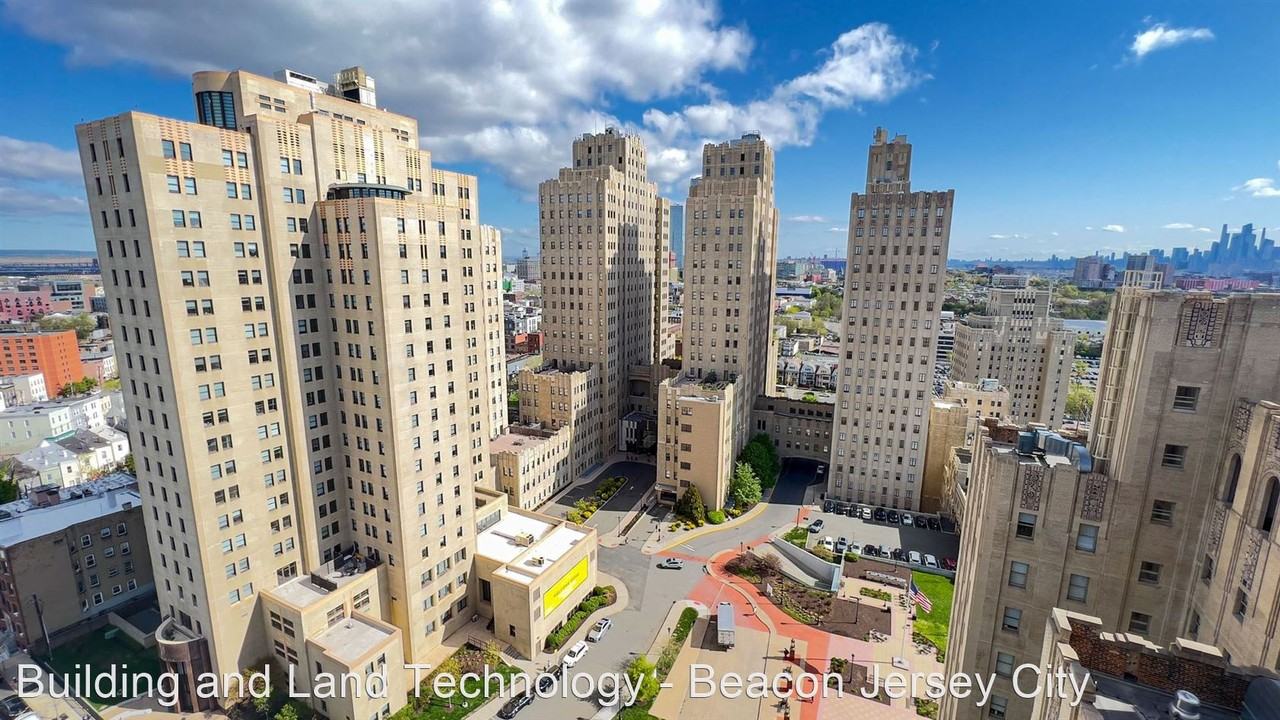 The Beacon Jersey City Apartments 56 Beacon Way, Jersey City, NJ