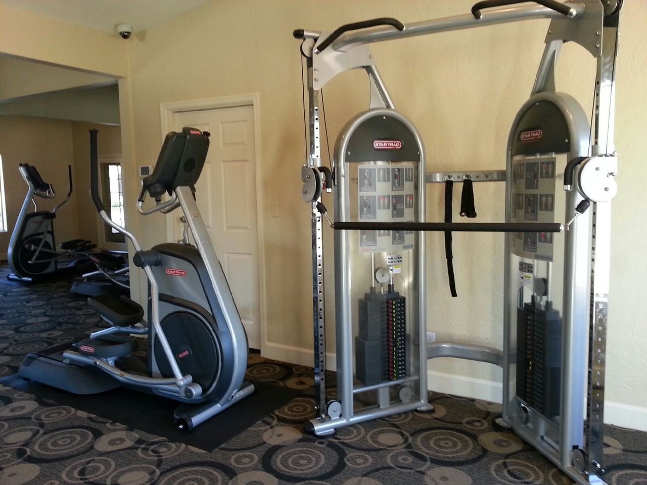 Accolade Apartment Homes Apartments 220 W Bell Rd, Phoenix, AZ 85023