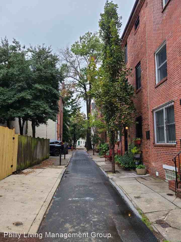 2114 Tryon St Apartments in Fitler Square, Philadelphia, PA 19146 Zumper