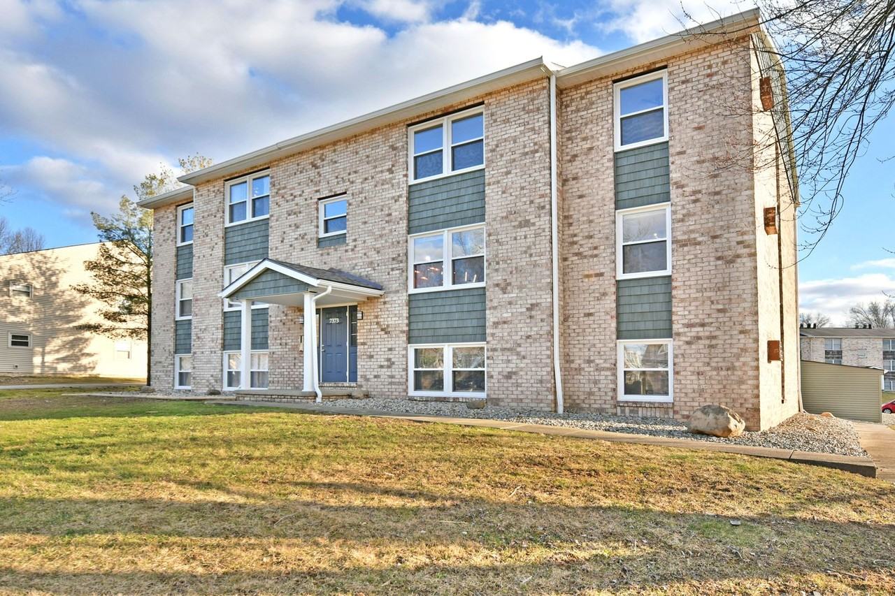 DM2 Investments LLC Apartments 7373 West Blvd, Boardman, OH 44512