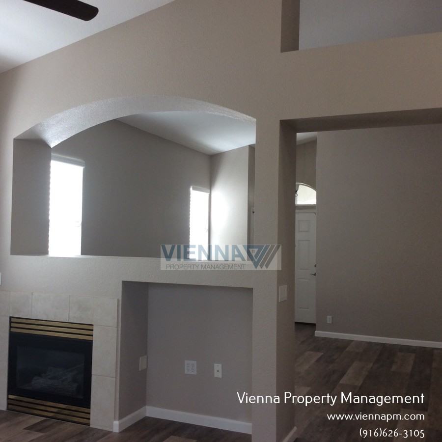 1096 Rudgwick Dr, Roseville, CA 95747 3 Bedroom Apartment for 1,995