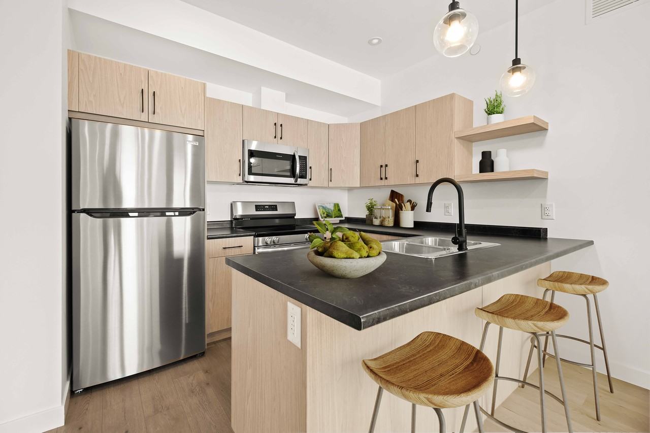 225 Peguis Street, Winnipeg, MB R2C 4M4, CAN 3 unit Rentals Zumper