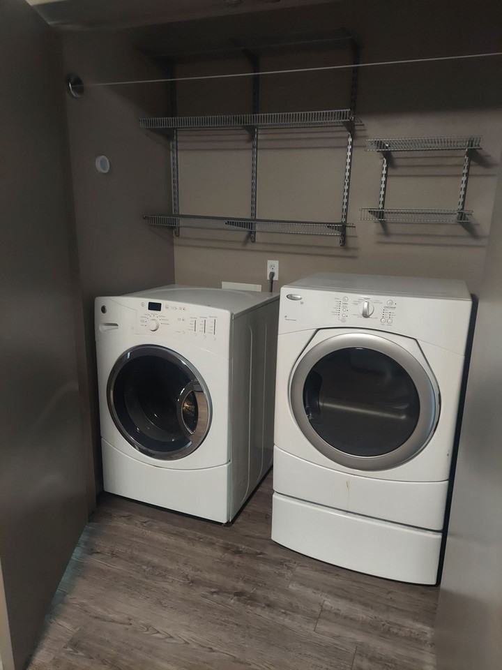 Walnut Quads Apartments 450 E Walnut St, Springfield, MO 65806 Zumper