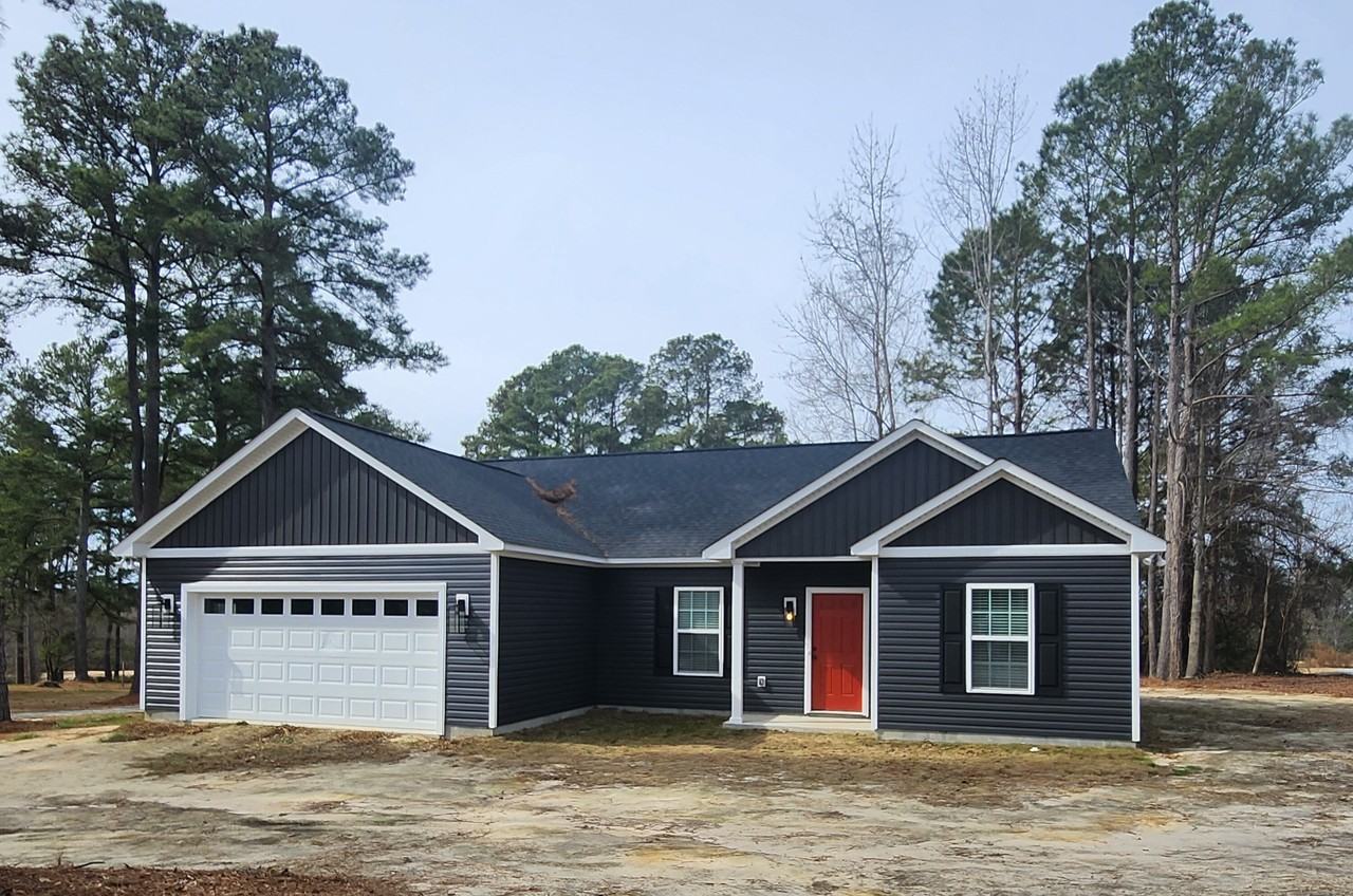 2211 Salem Church Rd, Goldsboro, NC 27530 3 Bedroom House for 1,550