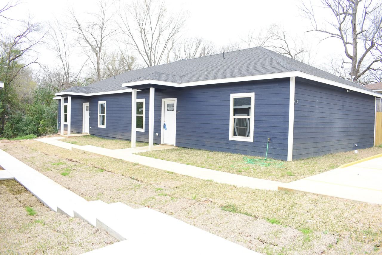 418 Lake St 101, Nacogdoches, TX 75964 3 Bedroom Apartment for 1,500