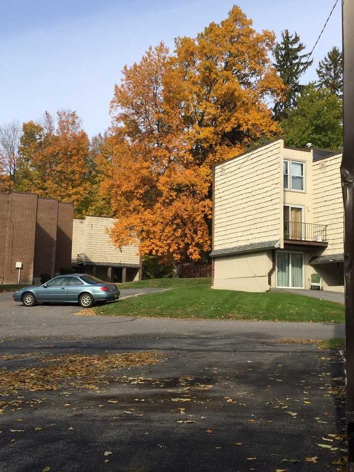 4915 W Genesee St Apartments in Fairmount, Fairmount, NY 13031 Zumper