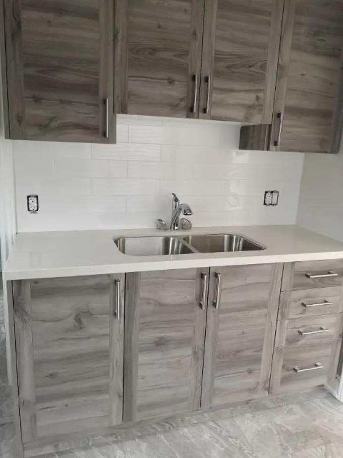 1 McDonald Court Waterdown Apartments 1 McDonald Court 1, Hamilton