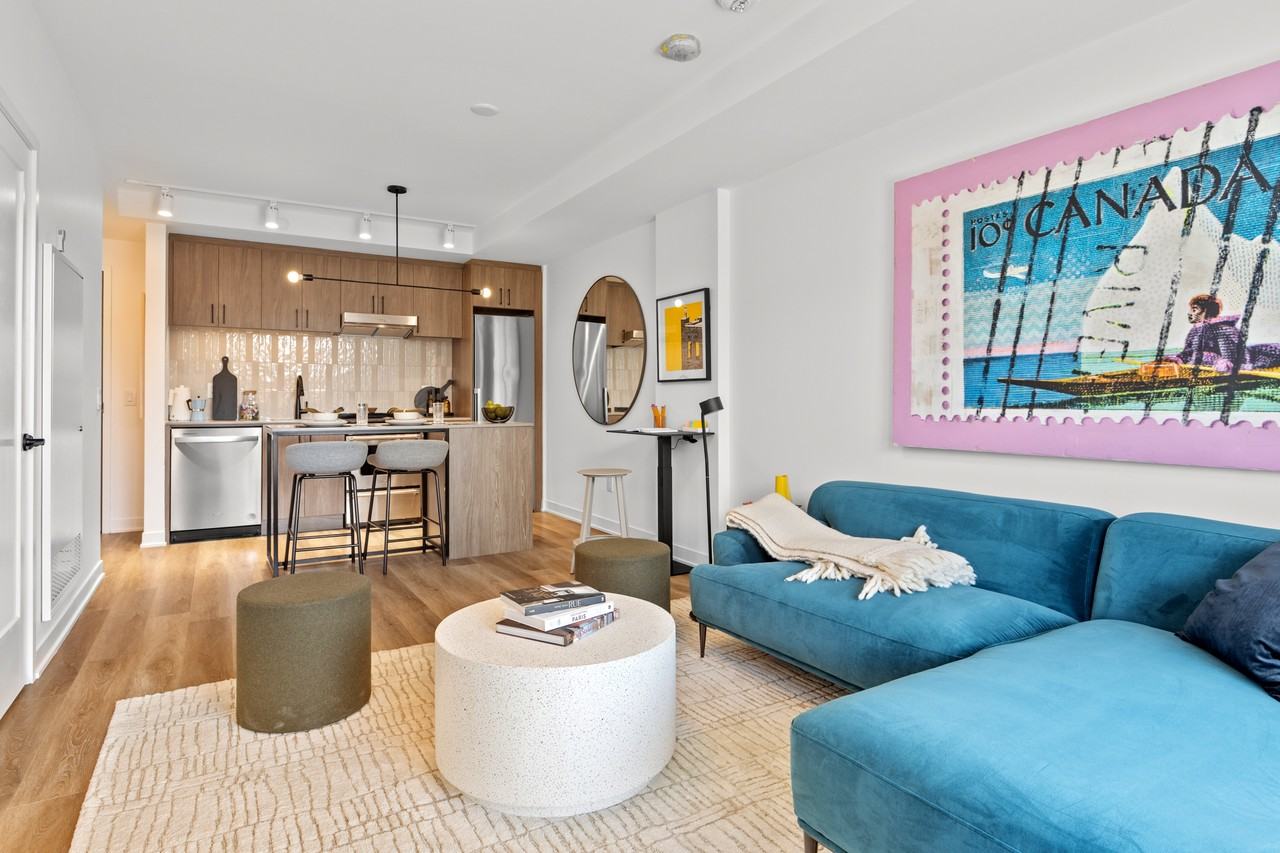 Livmore Westboro Village Apartments 300 Mcrae Ave, Ottawa, ON K1Z 0C6