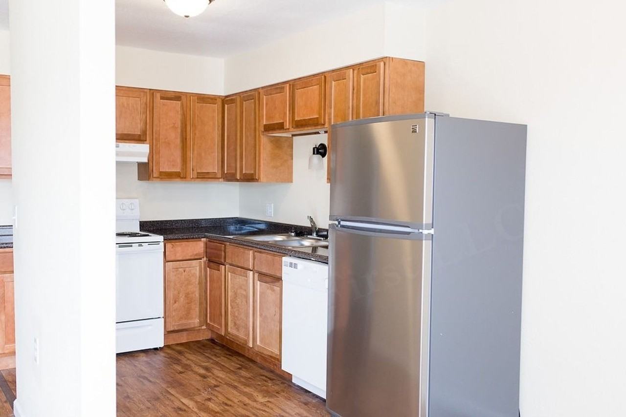 Camden Manor Apartments 68 Hulett Dr, Camdenton, MO 65020 Zumper