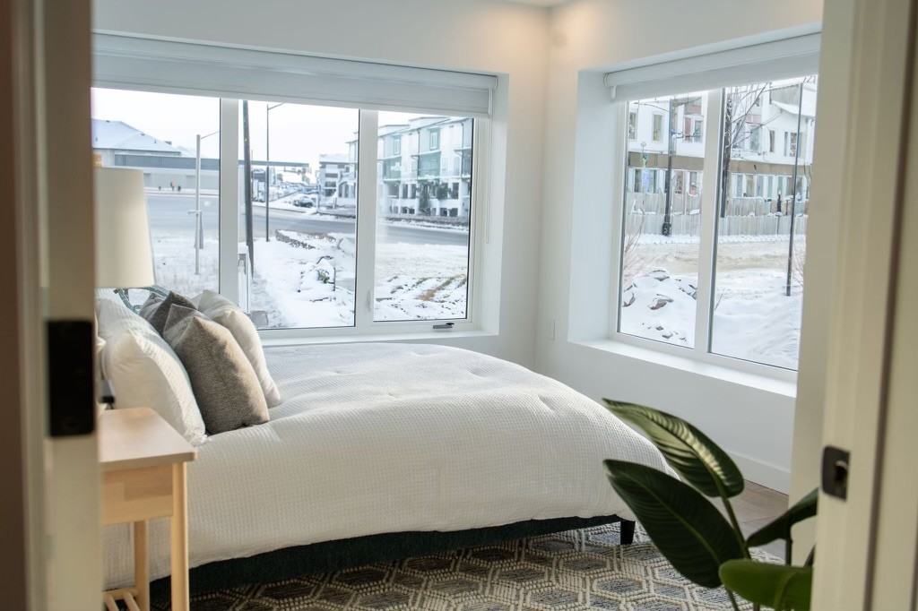 The Bridgwater Apartments 250 Centre St, Winnipeg, MB R3Y 2A1 Zumper