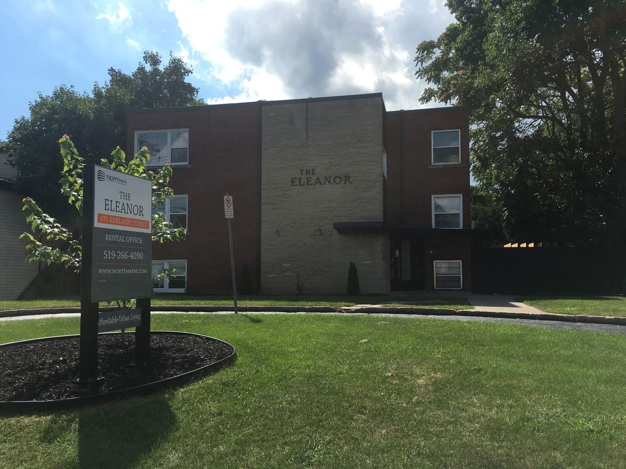 The Eleanor Apartments 571 Adelaide St N, London, ON N6B 3J7 Zumper