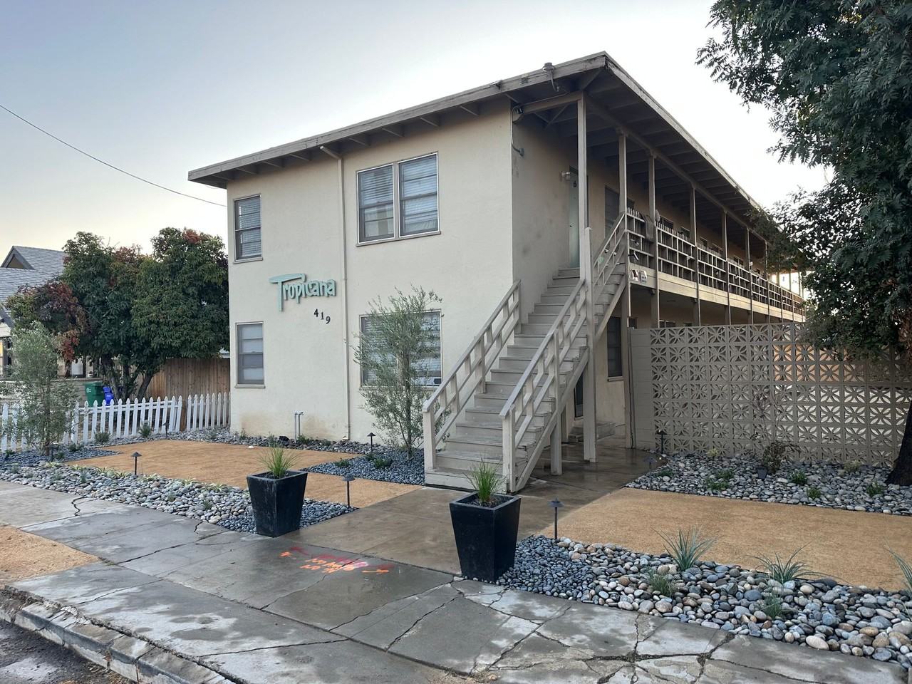 Studio living Apartments 419 N El Granito St, Porterville, CA 93257