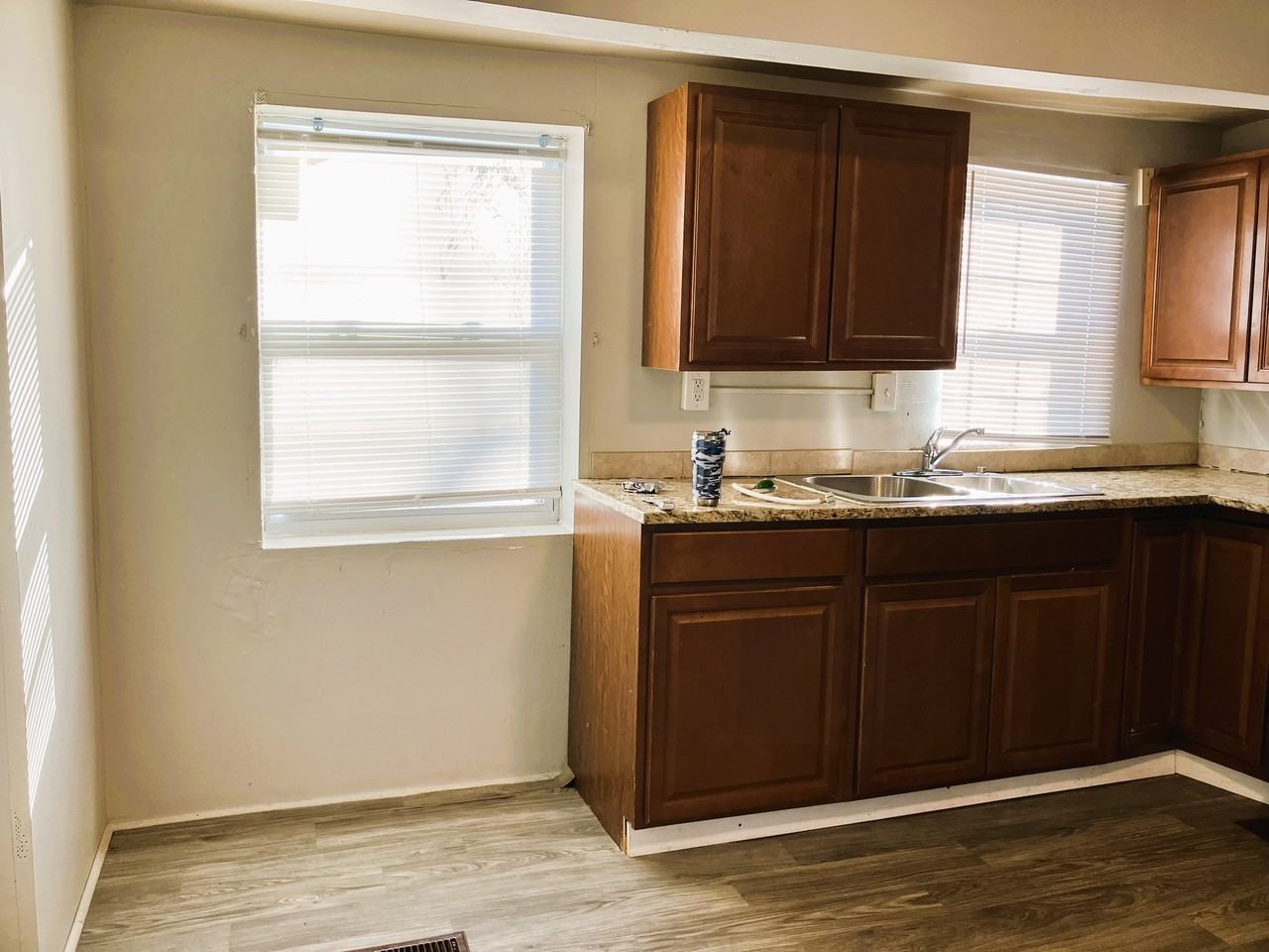 1502 N Hydraulic St, Wichita, KS 67214 3 bedroom House Rental Zumper