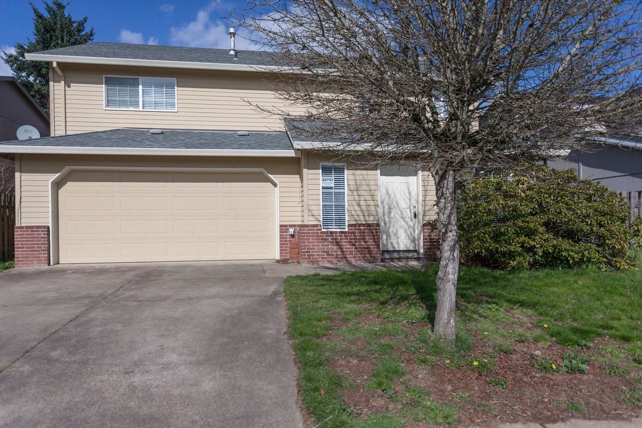 20617BRAC Apartments 20617 Sw Brackenwood Ln, Aloha, OR 97003 Zumper