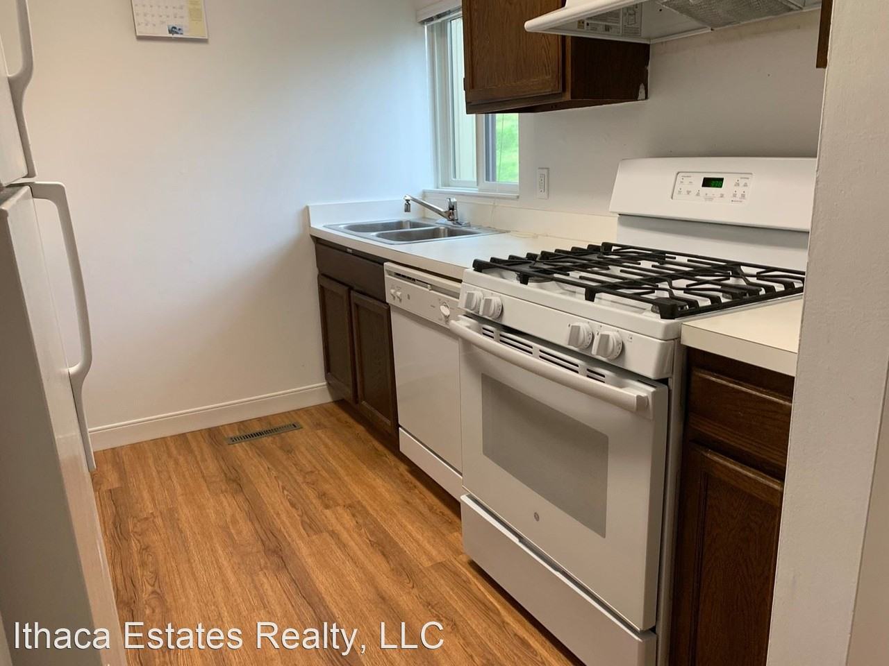 Springwood Townhomes, LLC 123 E. King Rd. Apartments in Ithaca, NY