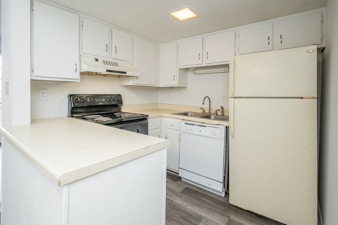 The Cliffs Apartments 3320 Cliff Rd S, Birmingham, AL 35205 Zumper