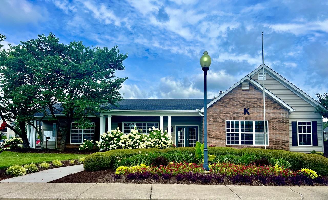 Summer Creek Apartments 2001 Madison Square Blvd, La Vergne, TN 37086