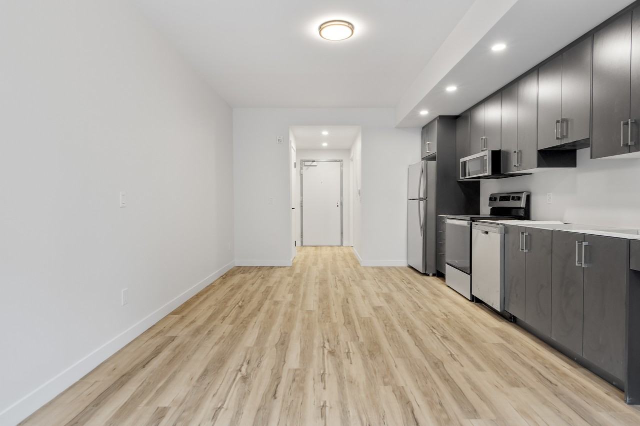 177 Armstrong Street Apartments 177 Armstrong St, Ottawa, ON K1Y 2W2