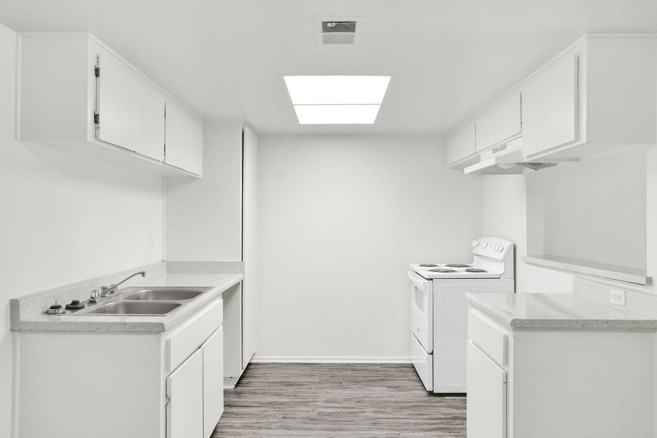 Sunset Village Apartments 904 Fairway Dr, Colton, CA 92324 Zumper