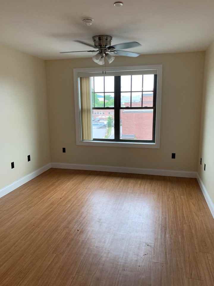 Washington Park of Keene Apartment Building Apartments 62 Roxbury St