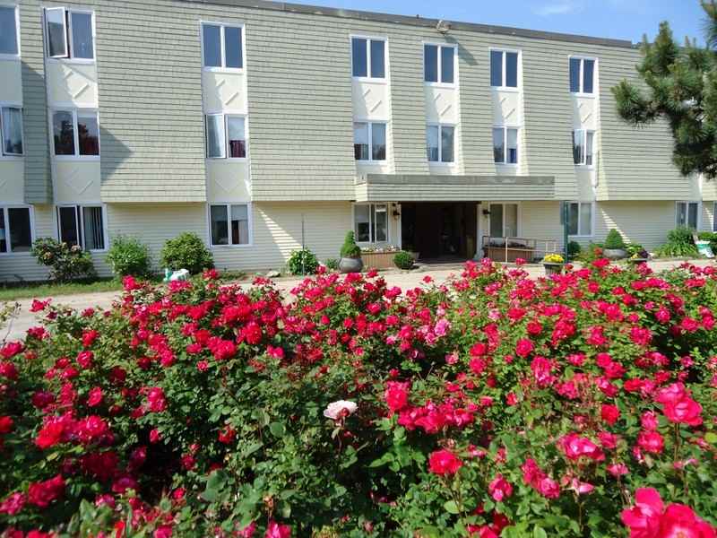 Hyannis House Apartments 290 West Main St, Barnstable, MA 02601 Zumper