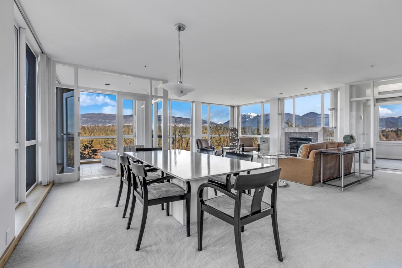 Pet Friendly Apartments for Rent in Vancouver, BC Search for 344 Dog