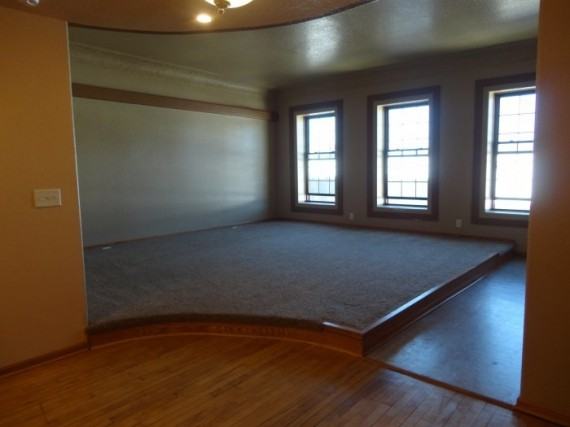 612616 Jefferson St Apartments 612 Jefferson St, Waterloo, IA 50701