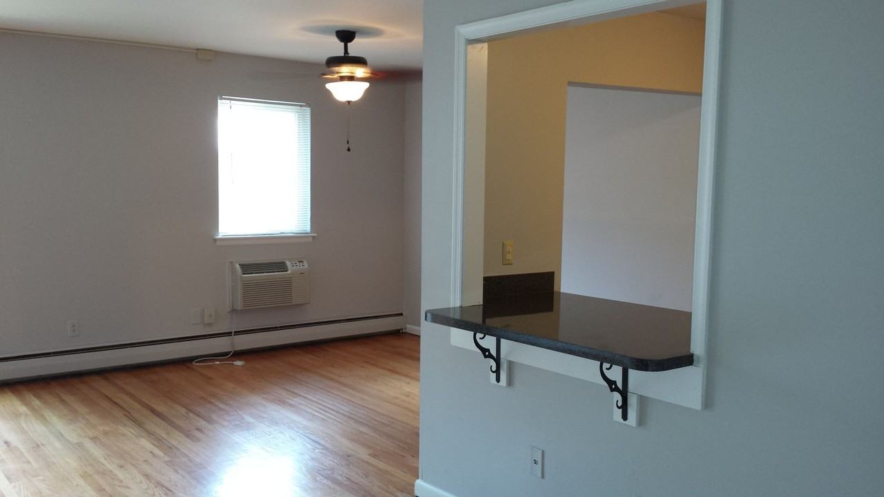 PCM Apartments 85 Lawrence Rd, Broomall, PA 19008 Zumper