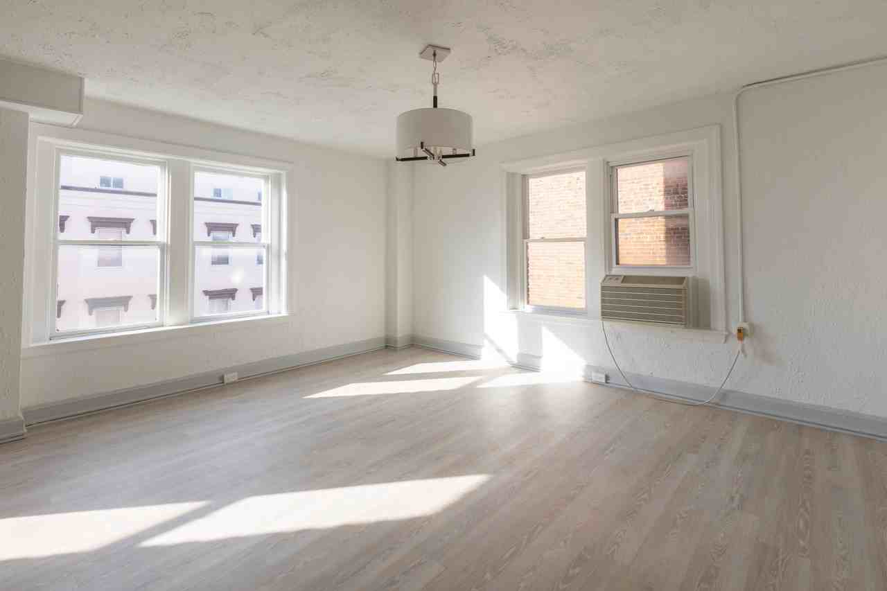 The Davis Apartments 817 Saint Paul Street, Baltimore, MD 21202 Zumper